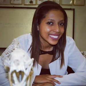 Meet your Posher, Débora